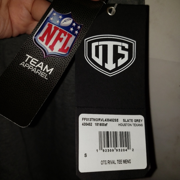 NEW! Houston Texans team short sleeve - Picture 4 of 4